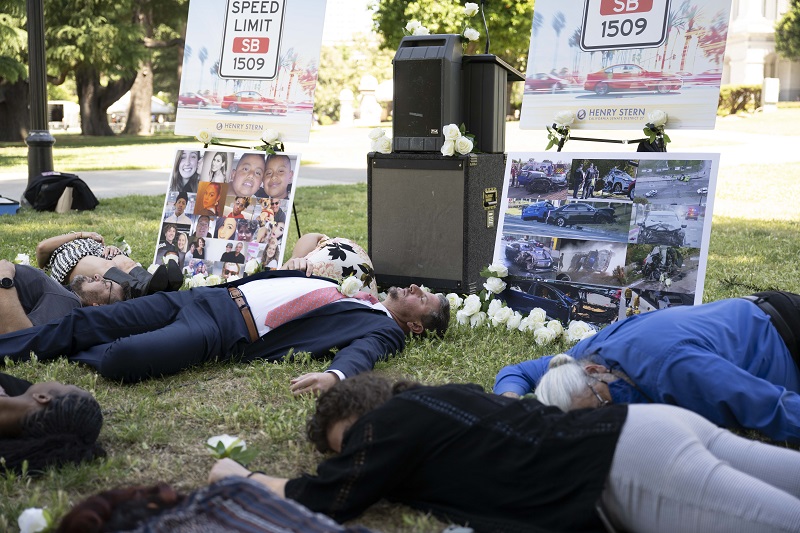 Symbolic Die-In